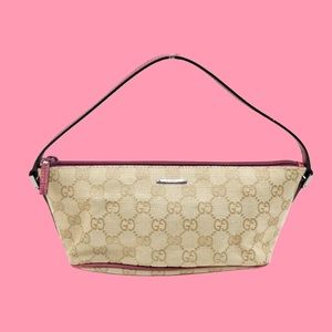 Authentic Vintage Gucci Beige & Red Boat Bag Pouchette ☁️❤️✨